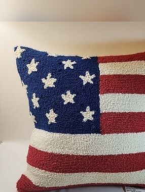 Peking Handicraft American Flag Hooked Wool Pillow Patriotic Americana 18x18